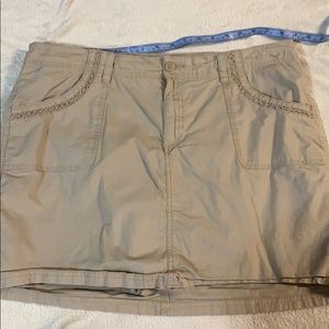 Khaki skort